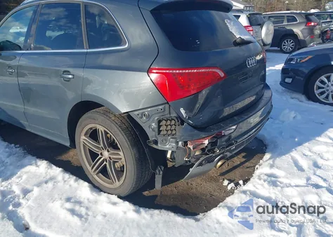 2011 Audi Q5 3.2 Premium Plus from USA, damaged, VIN WA1DKAFP0BA012890